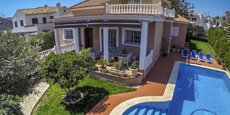 En el año 2018 los chalets en venta Orihuela Costa fueron los más demandados por el mercado europeo