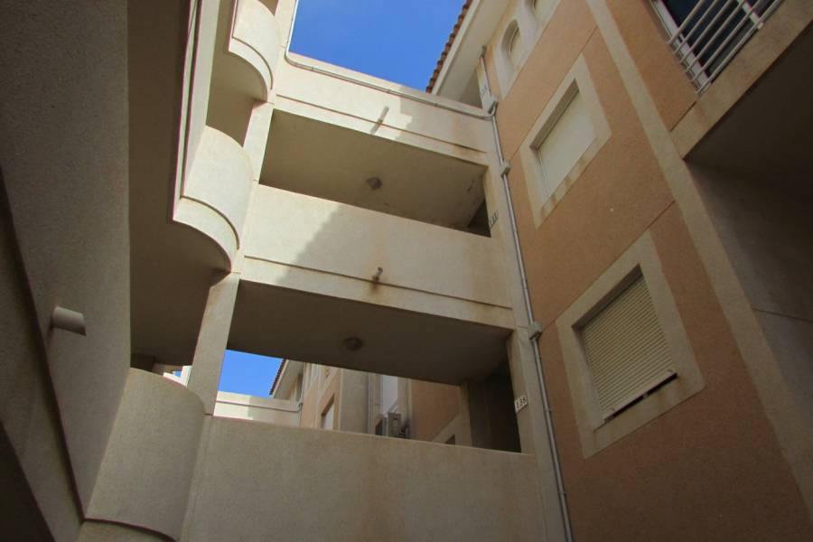 Venta - Apartamento - Los Frutales - Torrevieja