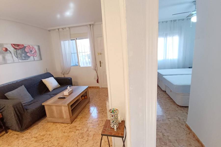 Venta - Apartamento - Nueva Torrevieja - Torrevieja