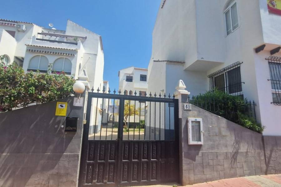 Sale - Ground floor apartment - La veleta - Torrevieja