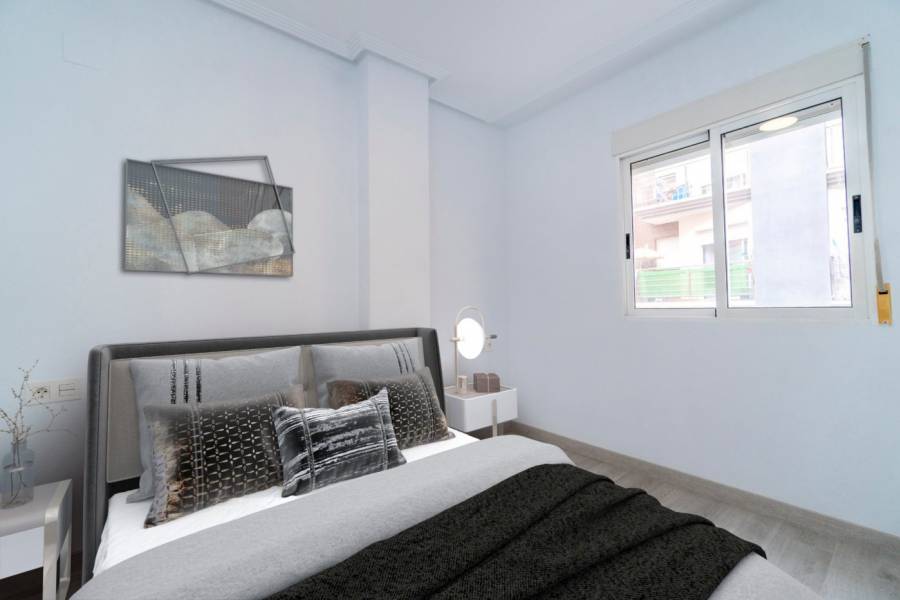 Sale - Apartment - Playa de los locos - Torrevieja