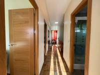 https://fotos15.apinmo.com/1778/18352358/1-25.jpg