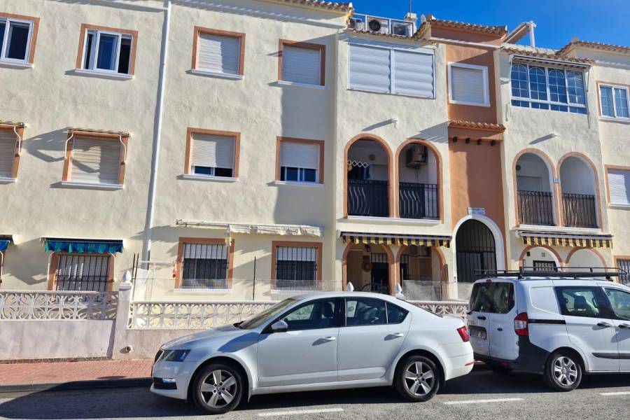 Sale - Apartment - Playa de los Náufragos - Torrevieja