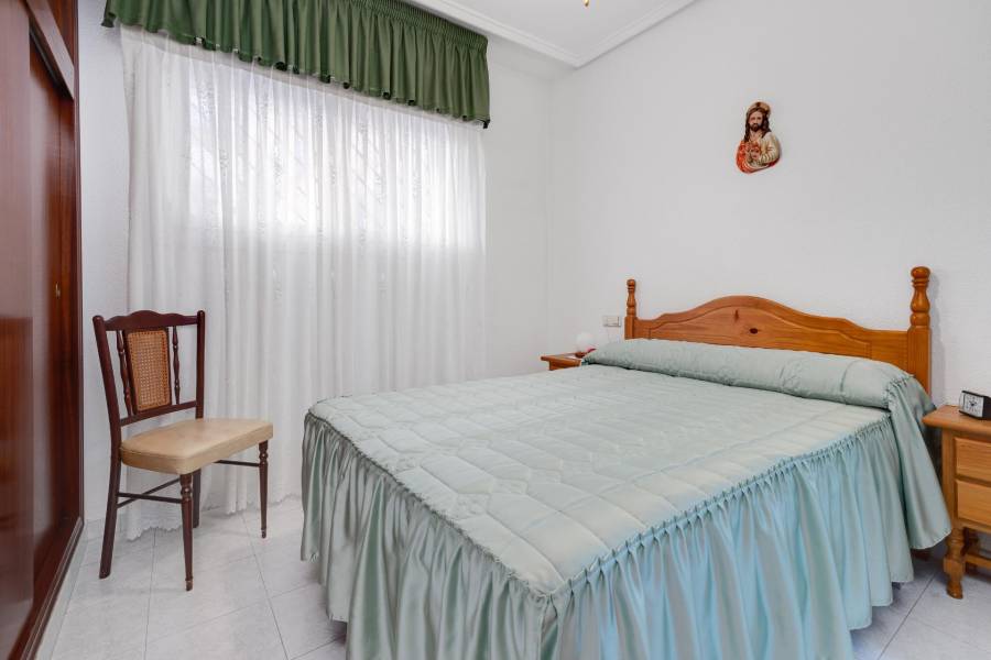 Sale - Apartment - Centro - Torrevieja