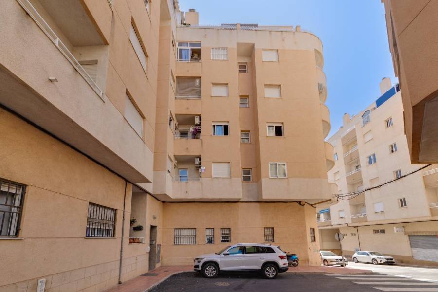 Sale - Apartment - Centro - Torrevieja