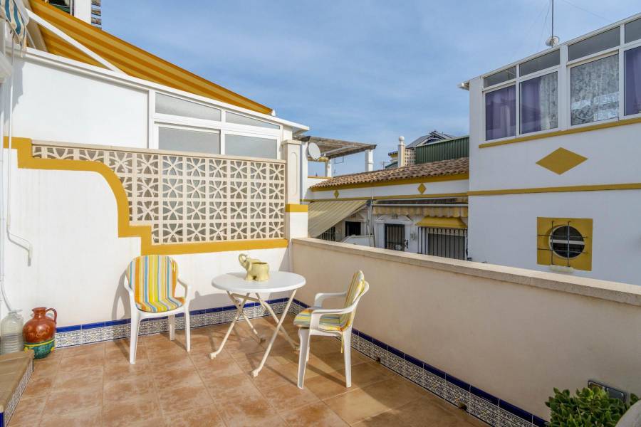 Venta - Adosado - Los altos - Torrevieja