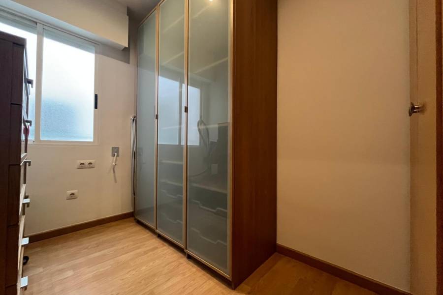 Sale - Apartment - Centro - Torrevieja