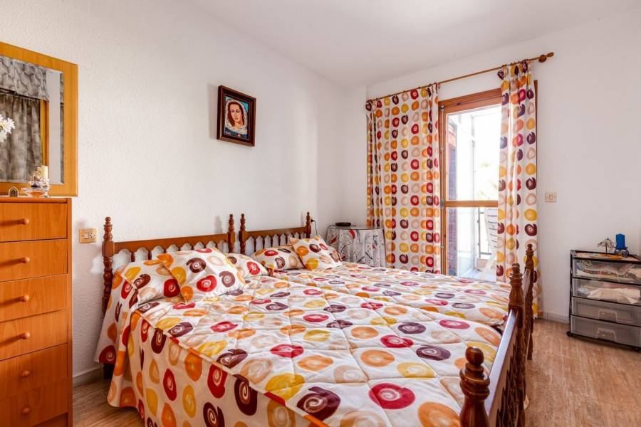 Venta - Piso - La Mata - Torrevieja