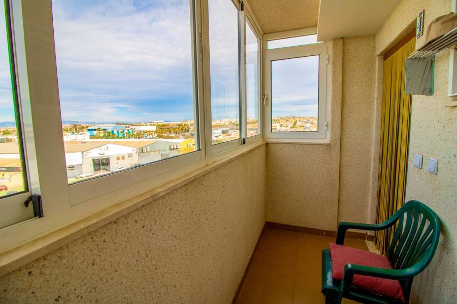 Sale - Apartment - Nueva Torrevieja - Torrevieja