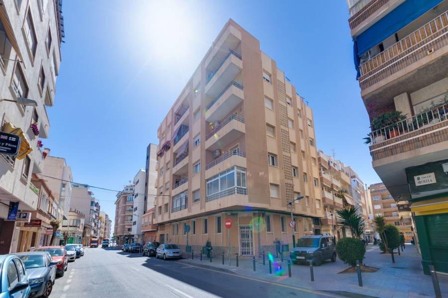 Venta - Apartamento - Los balcones - Torrevieja