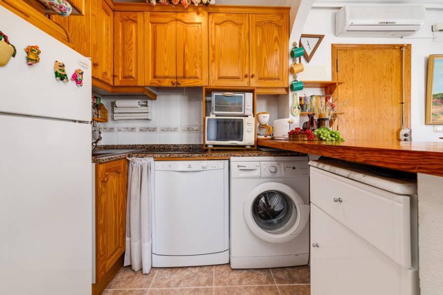 Venta - Bungalow Planta Alta - Aguas nuevas 1 - Torrevieja