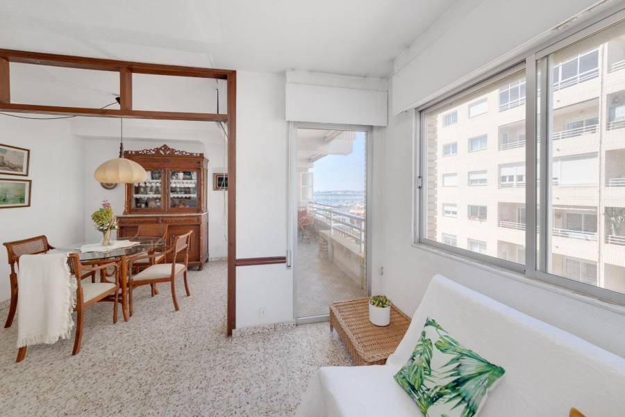 Venta - Apartamento - Puerto - Torrevieja