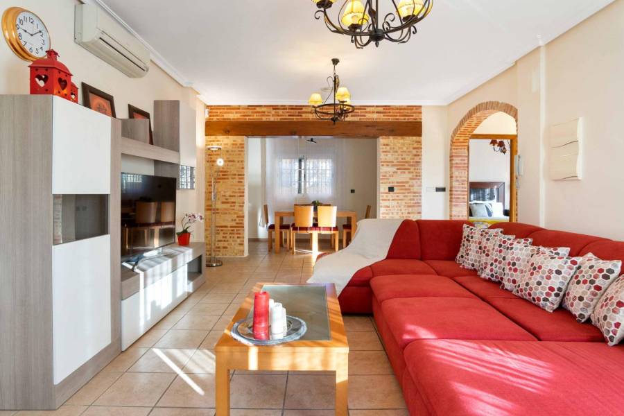 Sale - Villa - La Florida - Orihuela Costa