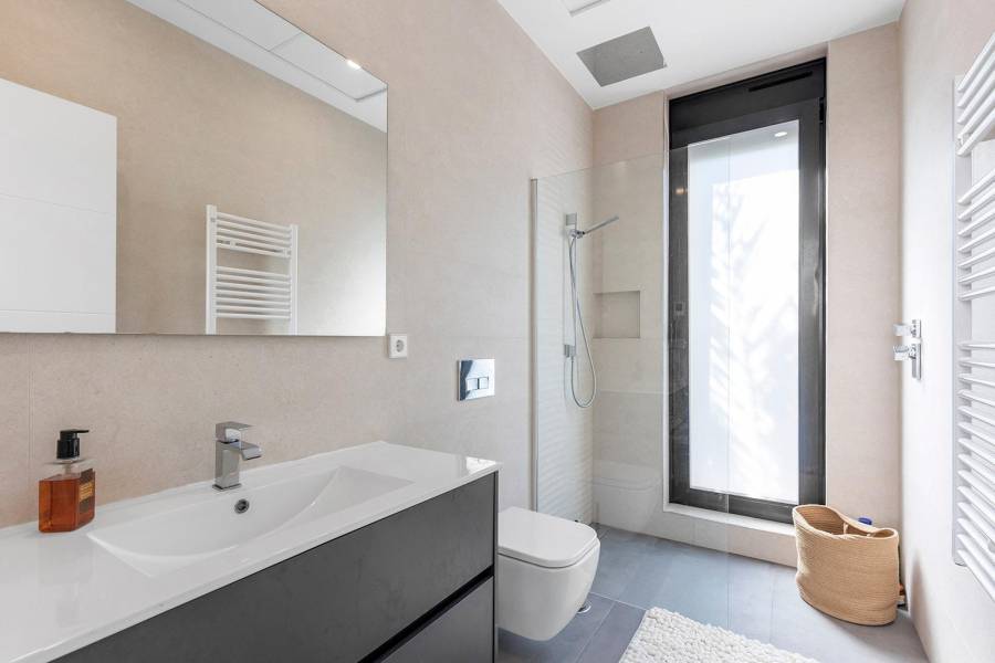 Venta - Villa de Lujo - Campoamor - Orihuela Costa