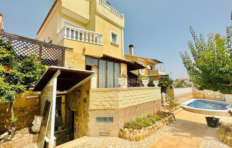 Sale - Villa - Las Filipinas - Orihuela Costa