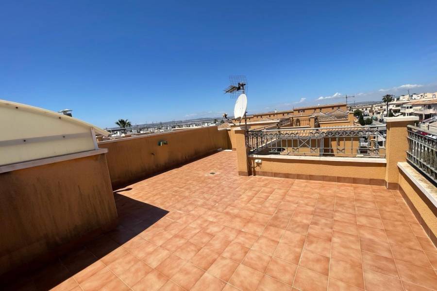 Sale - Terraced house - Sector 25 - Torrevieja