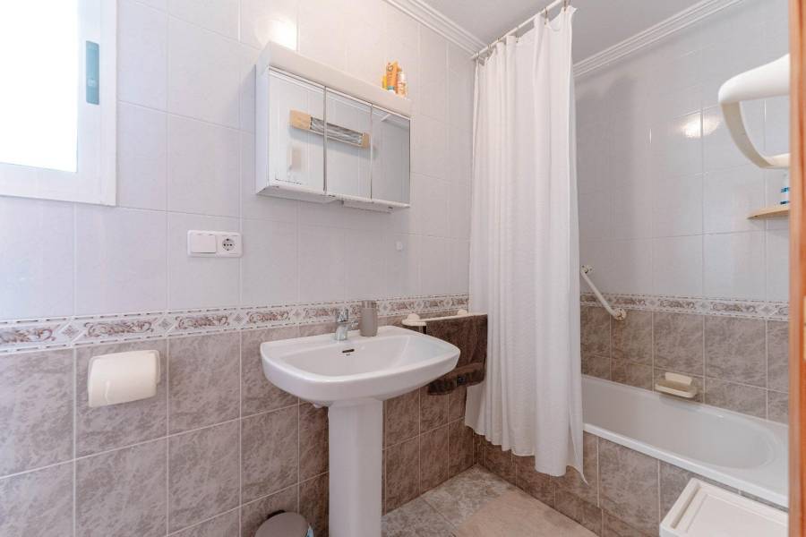 Venta - Apartamento - Playa del cura - Torrevieja