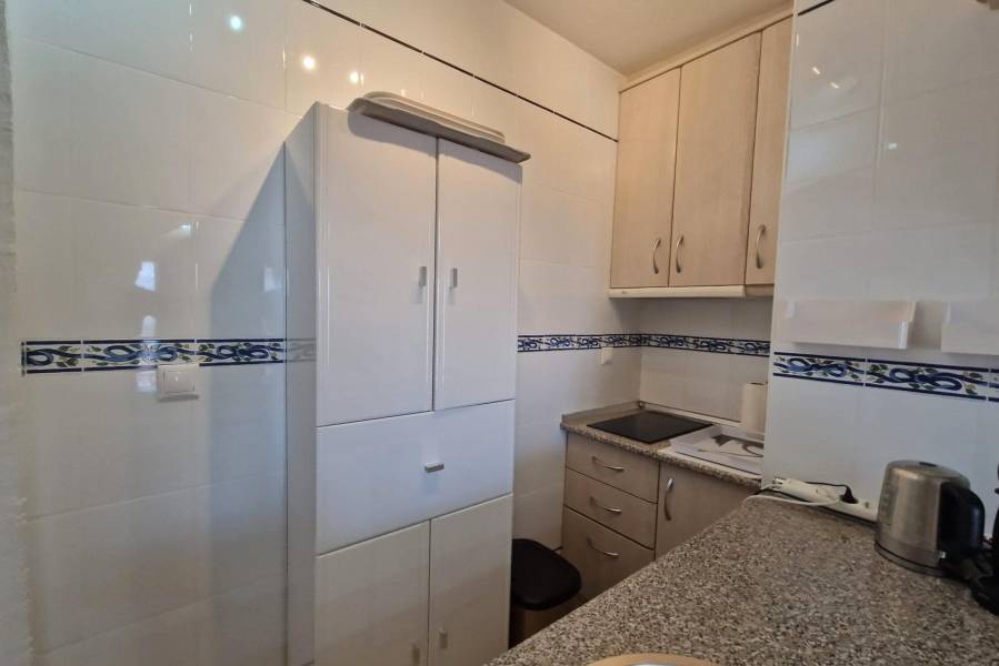 Sale - Studio - Paseo maritimo - Torrevieja