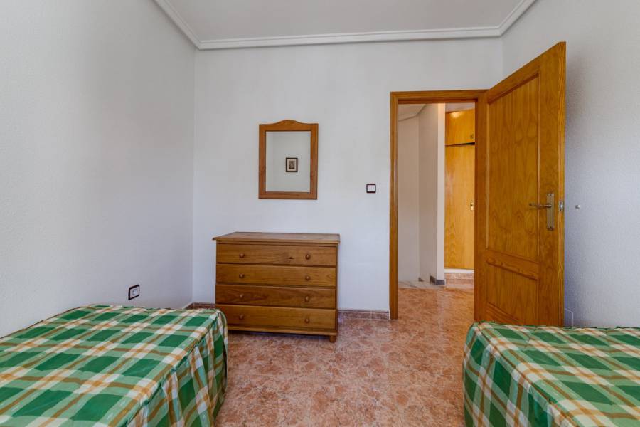 Vente - Maison mitoyenne - Aguas nuevas 2 - Torrevieja
