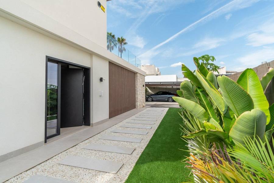 Venta - Chalet - Los Balcones - Los Altos del Edén - Torrevieja