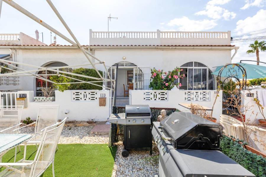 Sale - Bungalow - San luis - Torrevieja