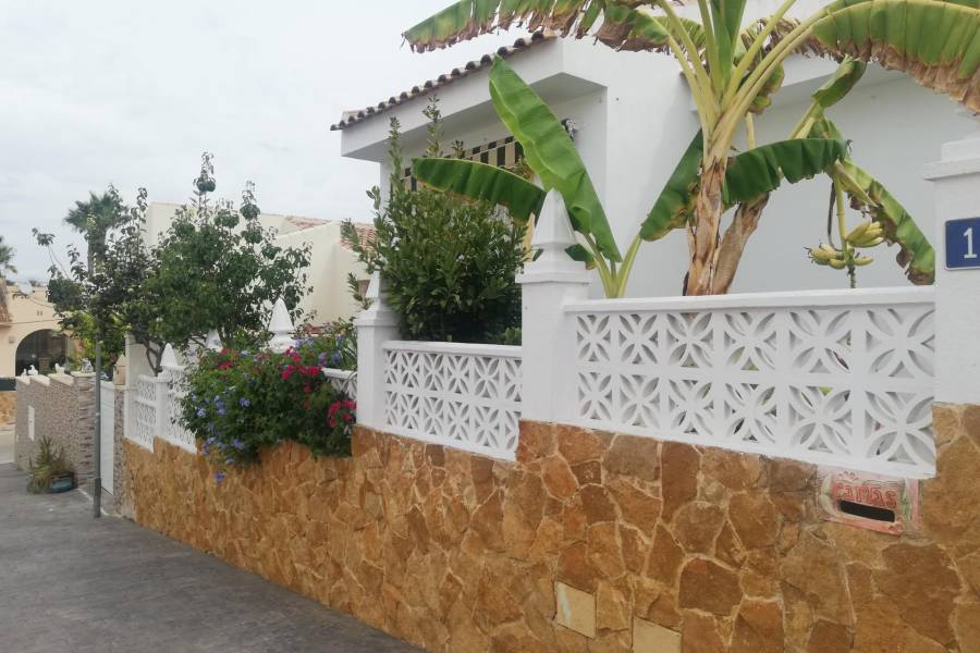 Sale - Single family house - La Marquesa - Rojales