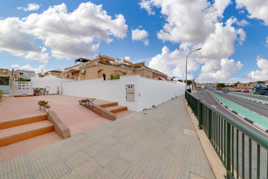 Sale - Single family house - Balcón de Costa Blan - San Miguel de Salinas