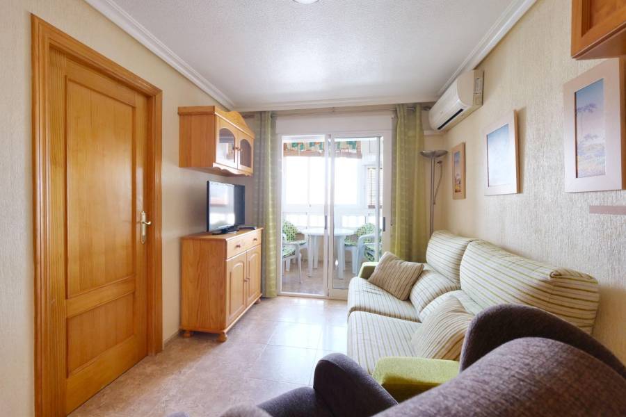 Sale - Apartment - Playa de los locos - Torrevieja