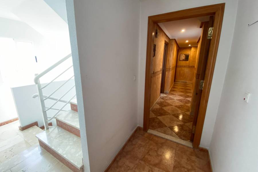 Sale - Apartment - Centro - Torrevieja