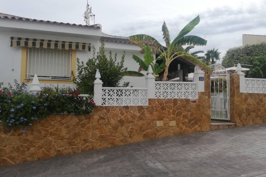 Sale - Single family house - La Marquesa - Rojales