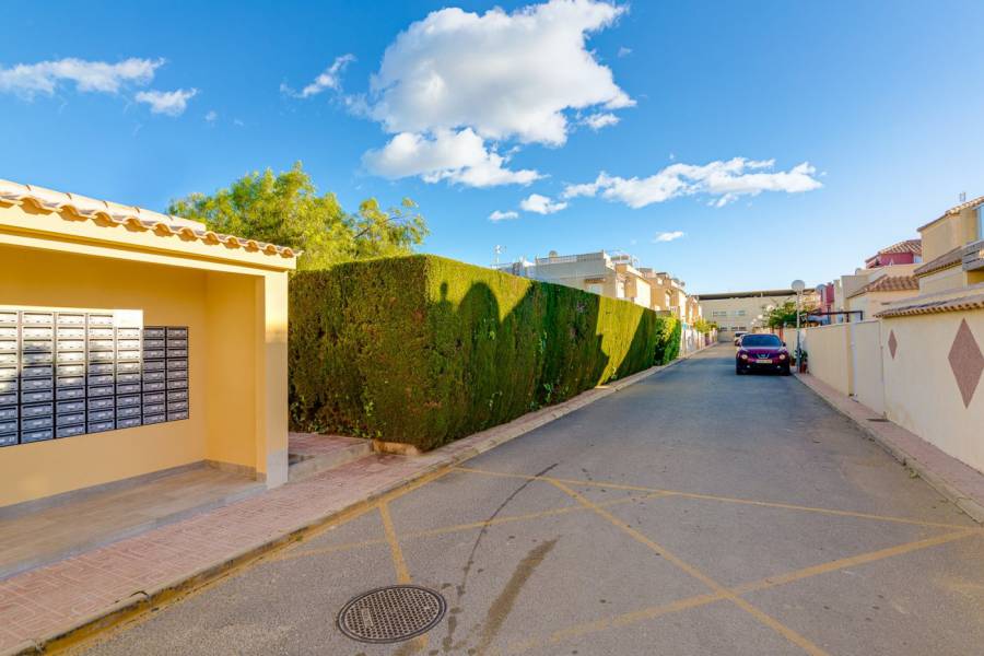 Venta - Bungalow Planta Baja - Paraje natural - Torrevieja