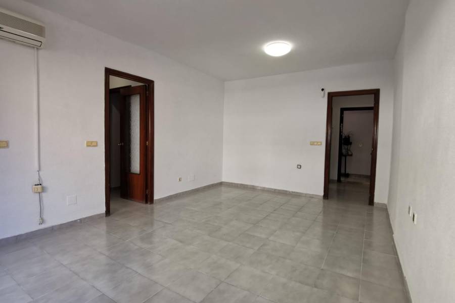 Venta - Apartamento - Estacion de autobuses - Torrevieja