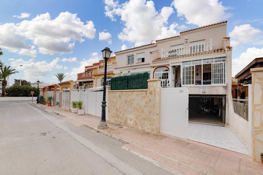 Sale - Single family house - La siesta - Torrevieja