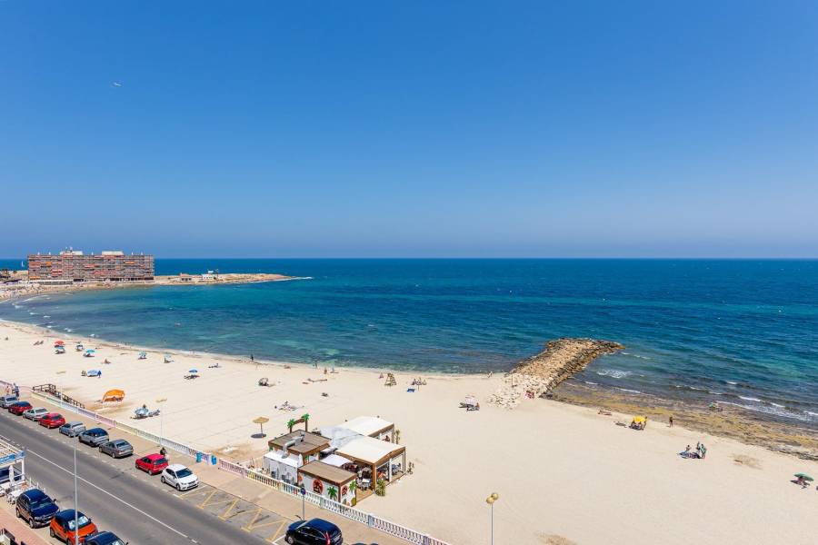 Sale - Apartment - Playa de los locos - Torrevieja