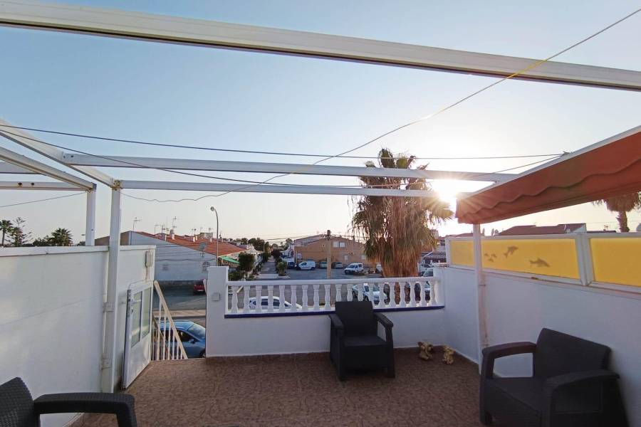 Sale - Bungalow - La Siesta - El Salado - Torreta - Torrevieja