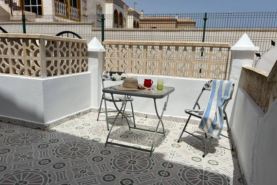 Sale - Bungalow Étage Bas - Torreblanca - Torrevieja