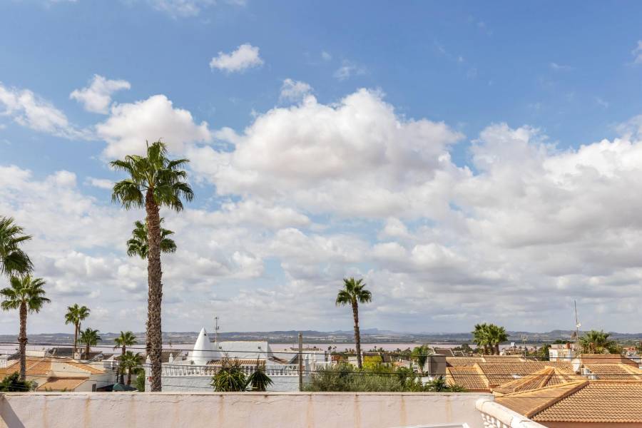 Sale - Bungalow - San luis - Torrevieja