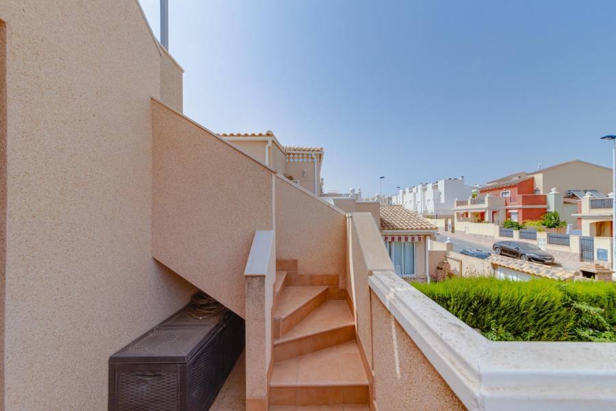 Venta - Chalet - Aguas nuevas 1 - Torrevieja