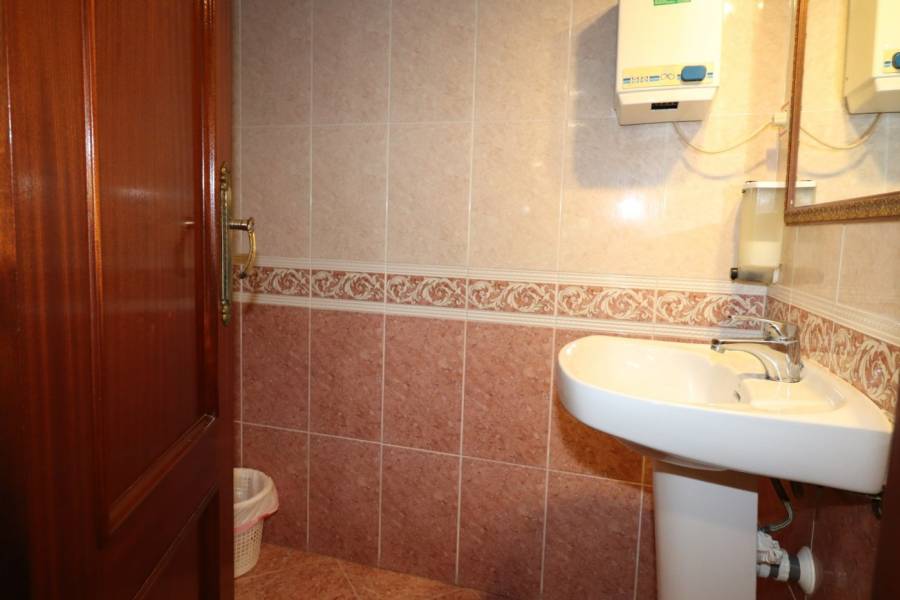 Sale - Business Premise - Playa del cura - Torrevieja