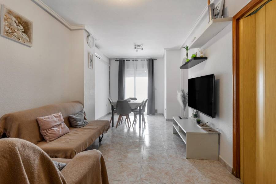 Venta - Piso - Nueva Torrevieja - Torrevieja