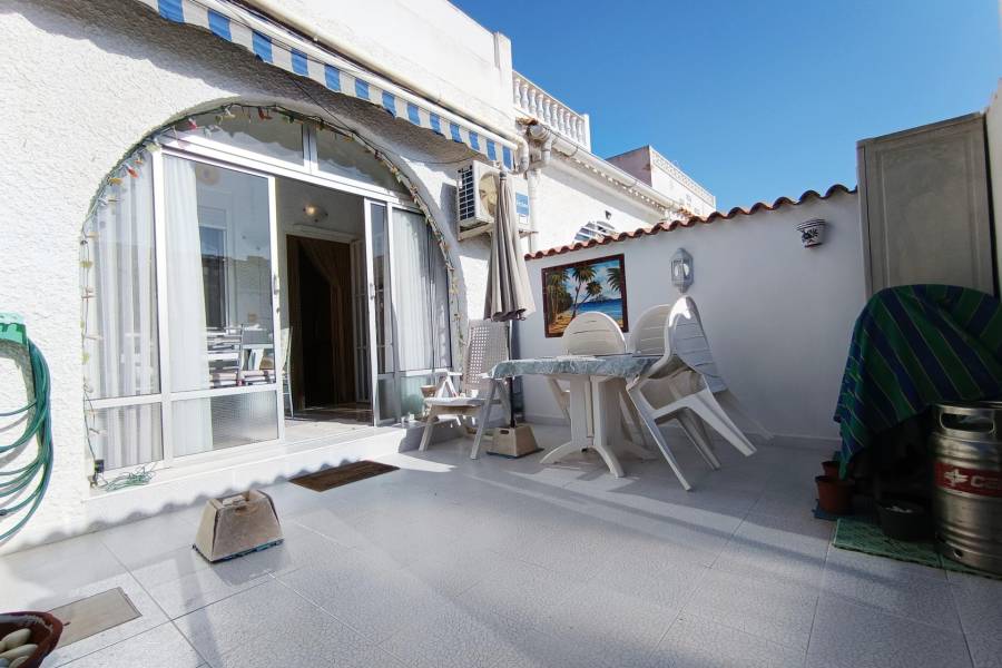 Sale - Bungalow - La Siesta - El Salado - Torreta - Torrevieja