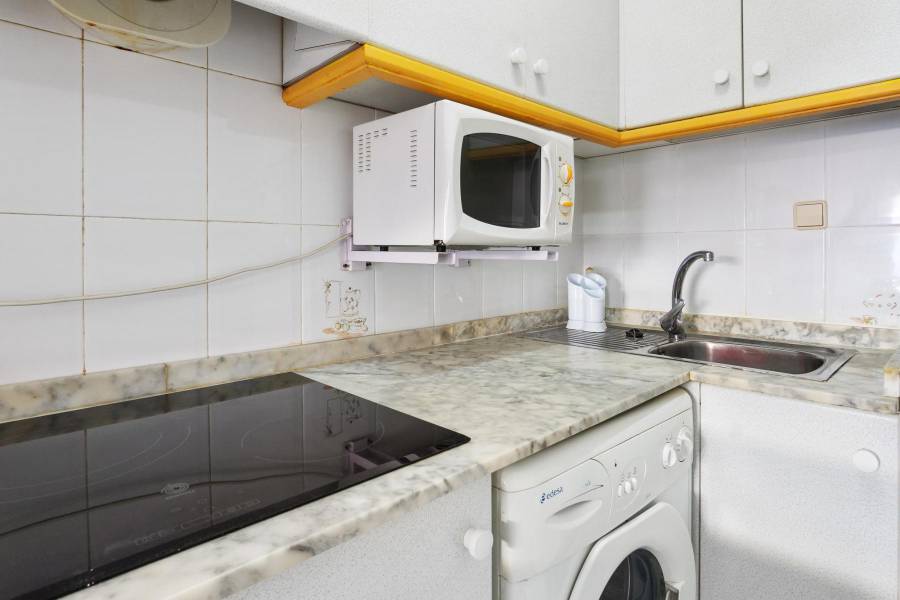 Venta - Adosado - Los altos - Torrevieja
