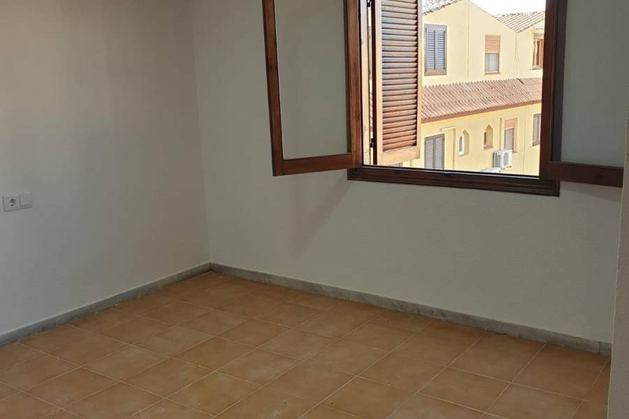 Vente - Maison mitoyenne - Rosaleda-los frutales - Torrevieja