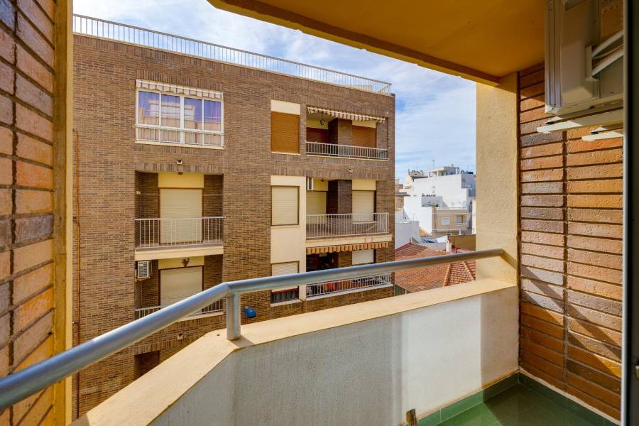 Venta - Apartamento - Playa del cura - Torrevieja