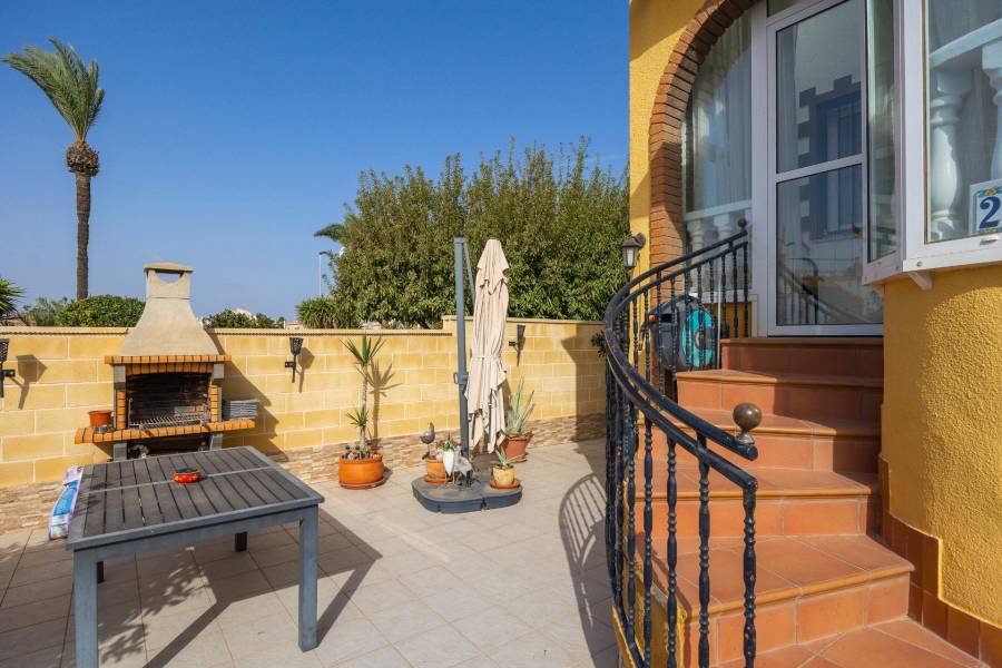 Sale - Terraced house - Torreta florida - Torrevieja