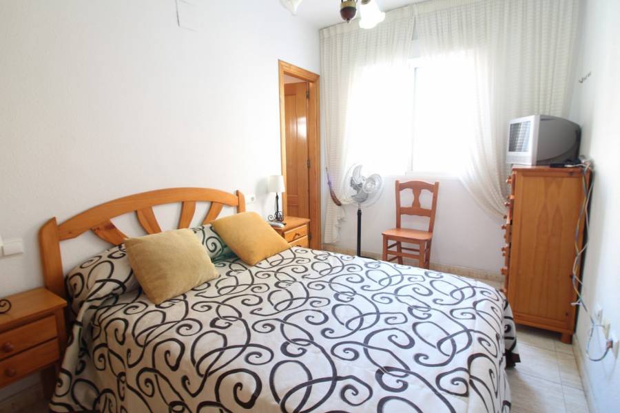 Sale - Flat - Centro - Torrevieja