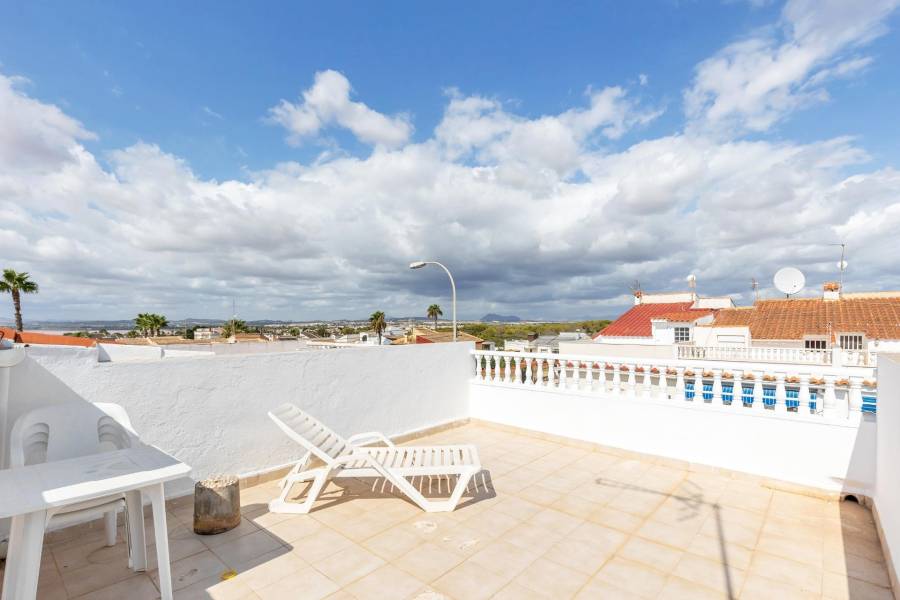 Venta - Bungalow - San luis - Torrevieja