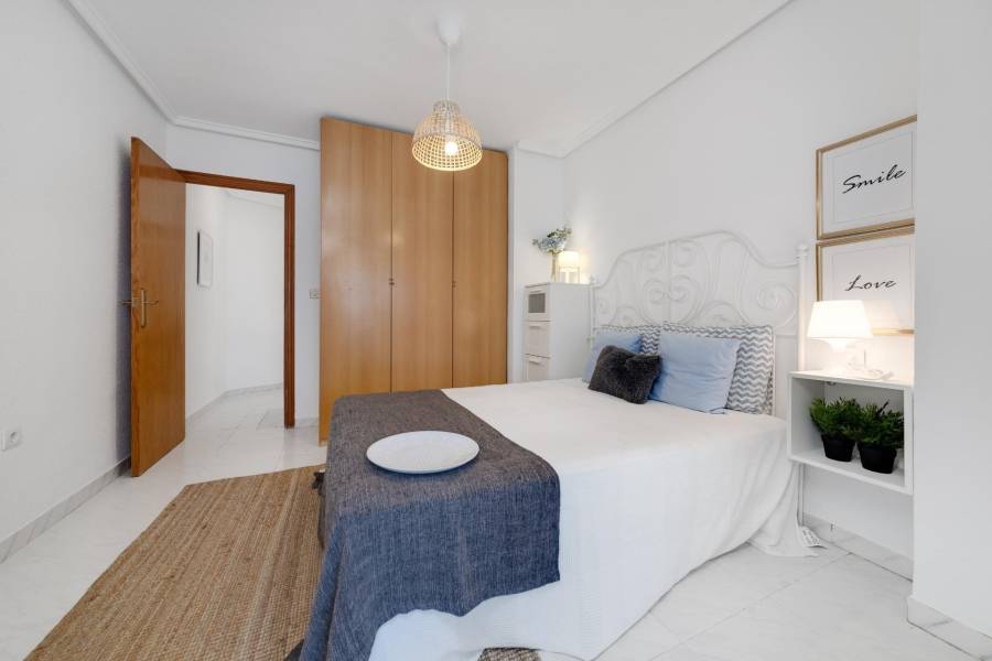 Venta - Apartamento - Habaneras - Torrevieja