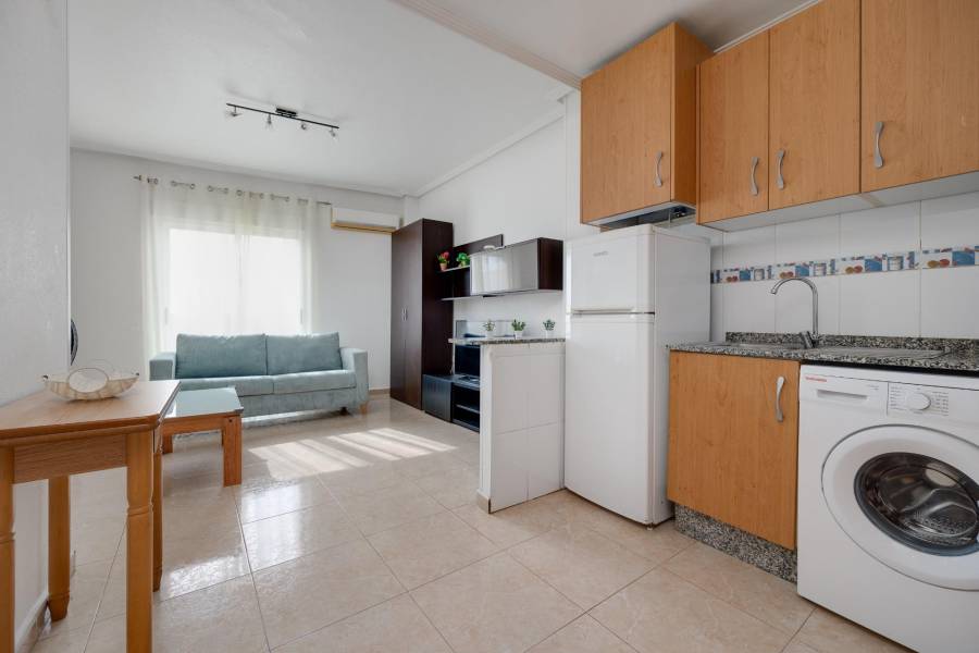 Sale - Studio - Centro - Torrevieja