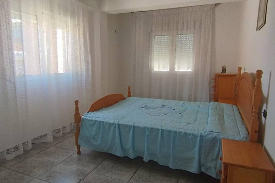 Sale - Apartment - Centro - Torrevieja